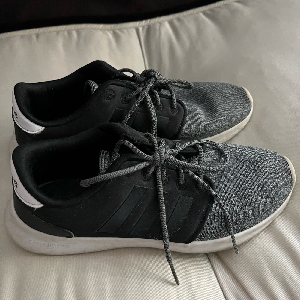 Gently Worn Adidas Cloudfoam Sneakers Size 7